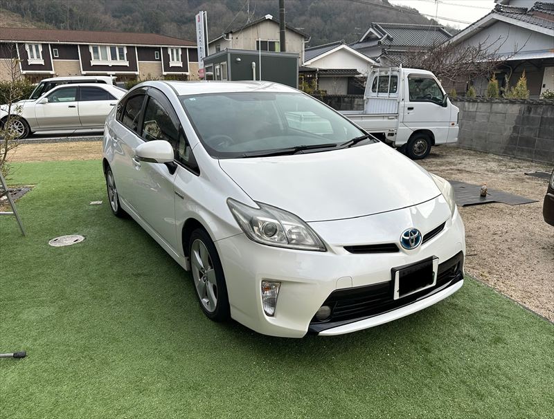 福山市神辺町で買取した平成24年式 トヨタ プリウス S 23万km