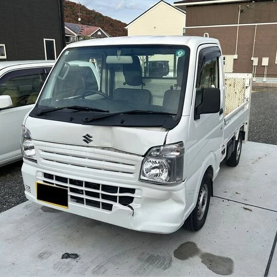 福山市神辺町K様より17万円で買取した令和2年式スズキ キャリイトラックの事故車