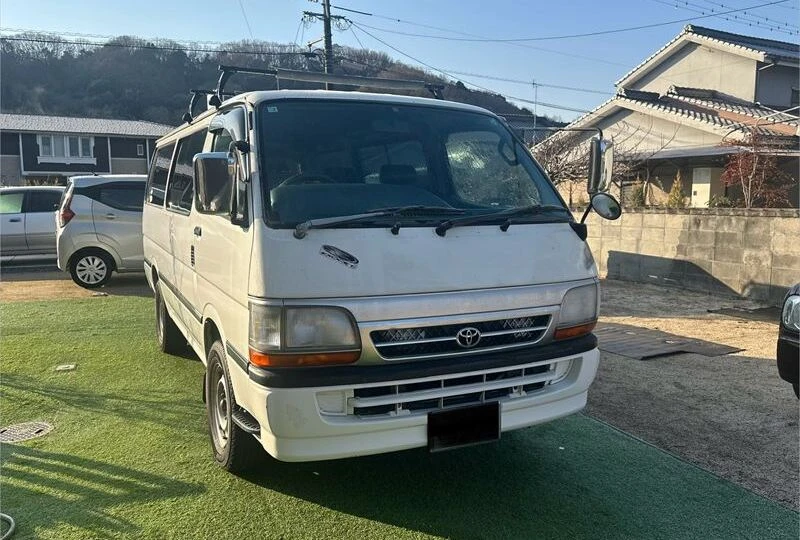 福山市神辺町Y様より67万円で買取した平成13年式トヨタ ハイエースバン DX GLパッケージ
