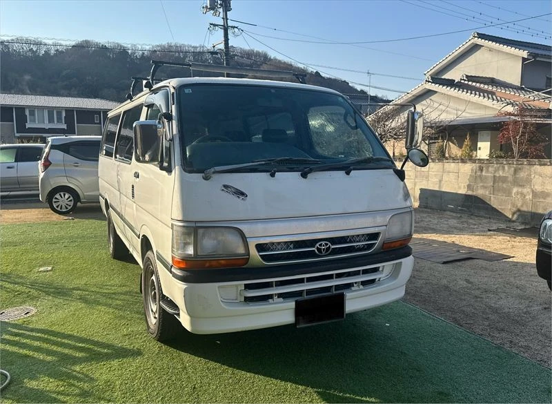 福山市神辺町Y様より67万円で買取した平成13年式トヨタ ハイエースバン DX GLパッケージ