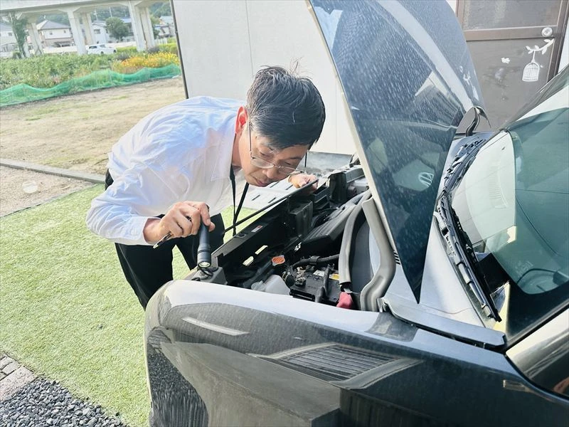 岡山県井原市のご自宅や車両保管場所へ訪問して車を確認する無料出張査定
