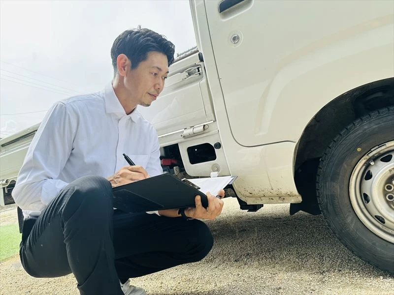 車買取の流れSTEP2｜無料出張査定｜ご自宅や職場へ伺いその場で査定・ご説明｜福山市ハッピーカーズ福山店